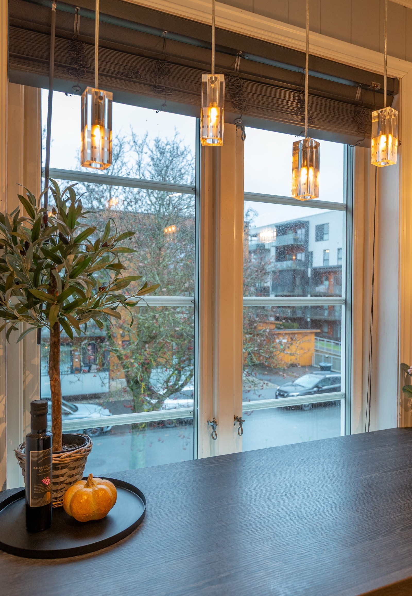 Her er det hyggelig utsikt mot det nyere feltet på Gamle Stadion Galleribilde