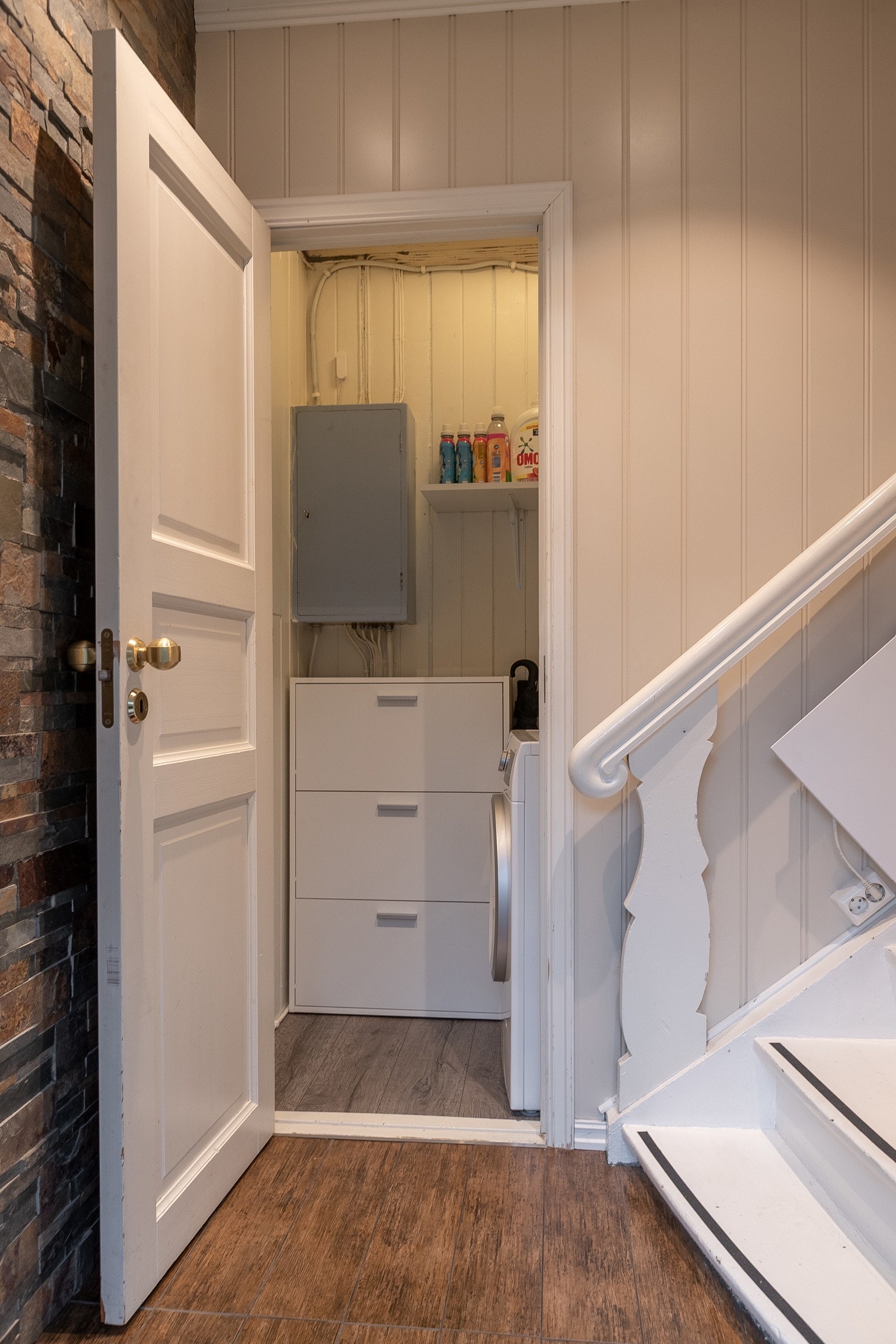 Bod med opplegg for vaskemaskin Galleribilde