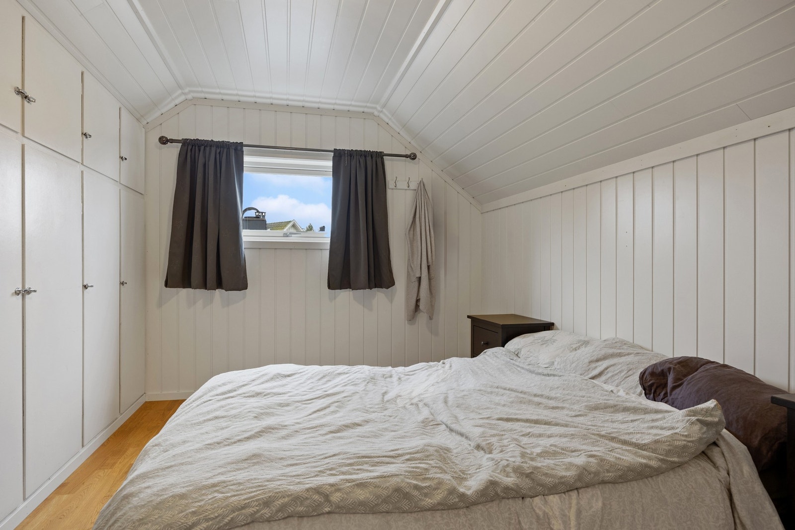 Soverom i hoveddelen (7A) Galleribilde