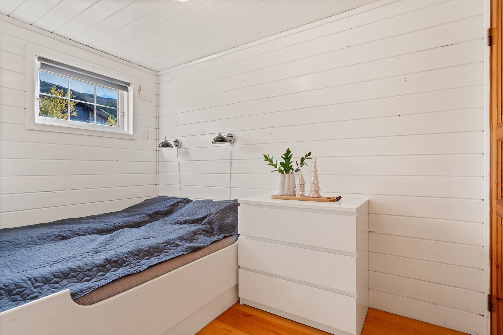 Soverom nr. 4. Galleribilde