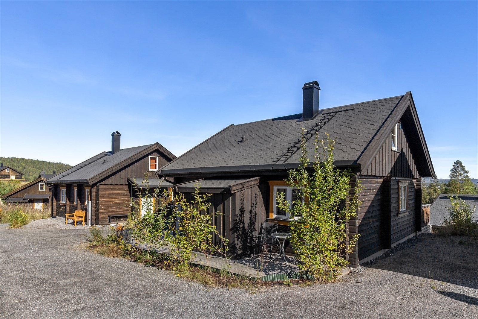 Hvis det blåser er alltid mulig å finne en lun solplass på terrassen. Galleribilde