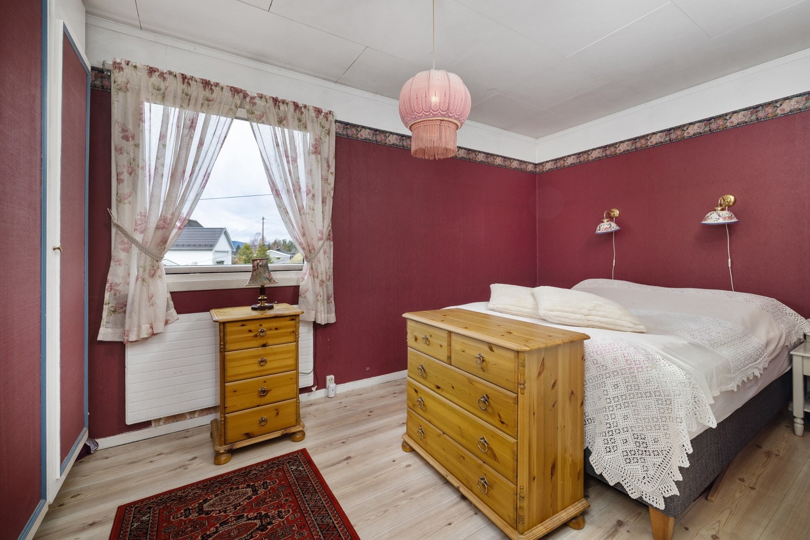 Soverom 2 - Hovedsoverom. Galleribilde