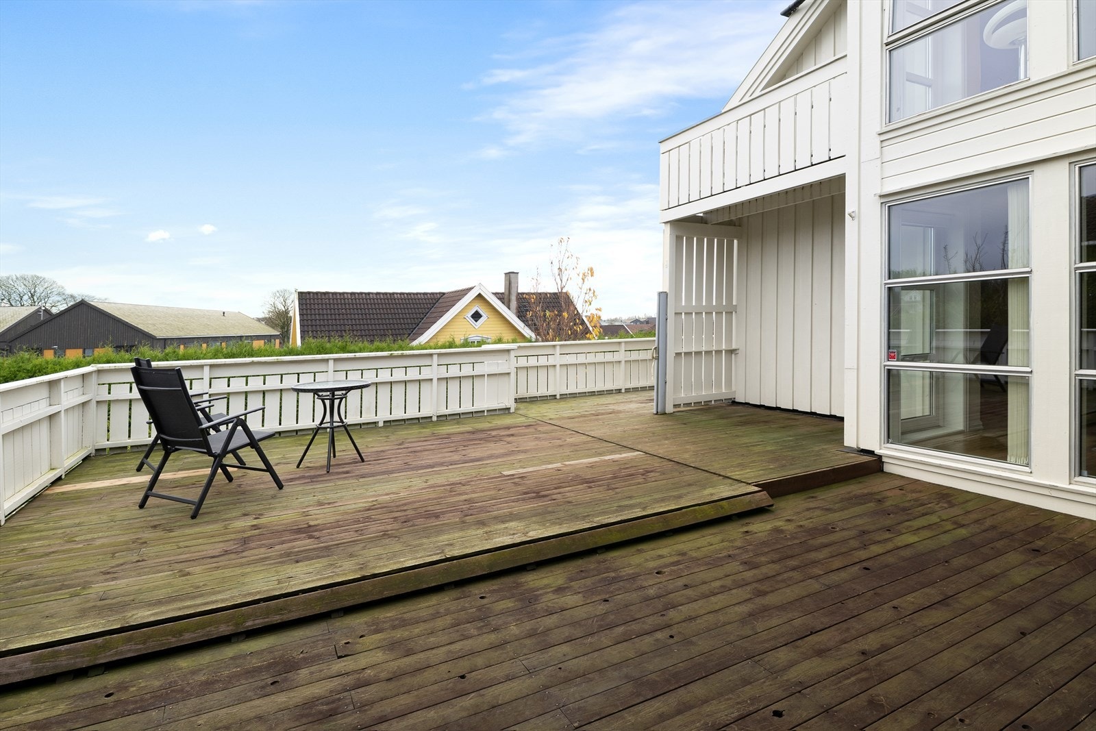 Her sitter du skjermet fra innsyn og i ly fra vær og vind. Galleribilde