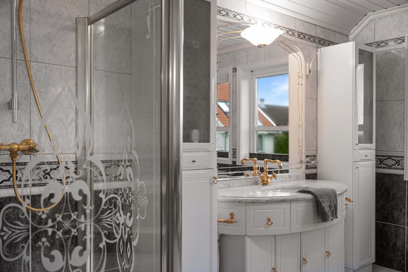 God oppbevaringsplass i innredning Galleribilde