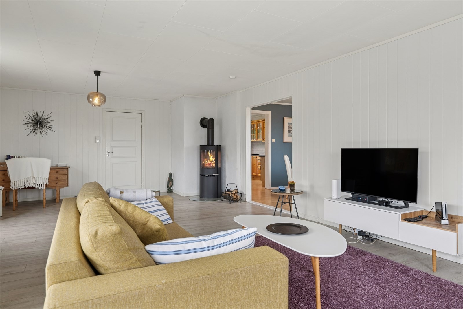 Her får du en luftig og behagelig atmosfære som skaper rom for både avslapning og sosiale sammenkomster. Galleribilde