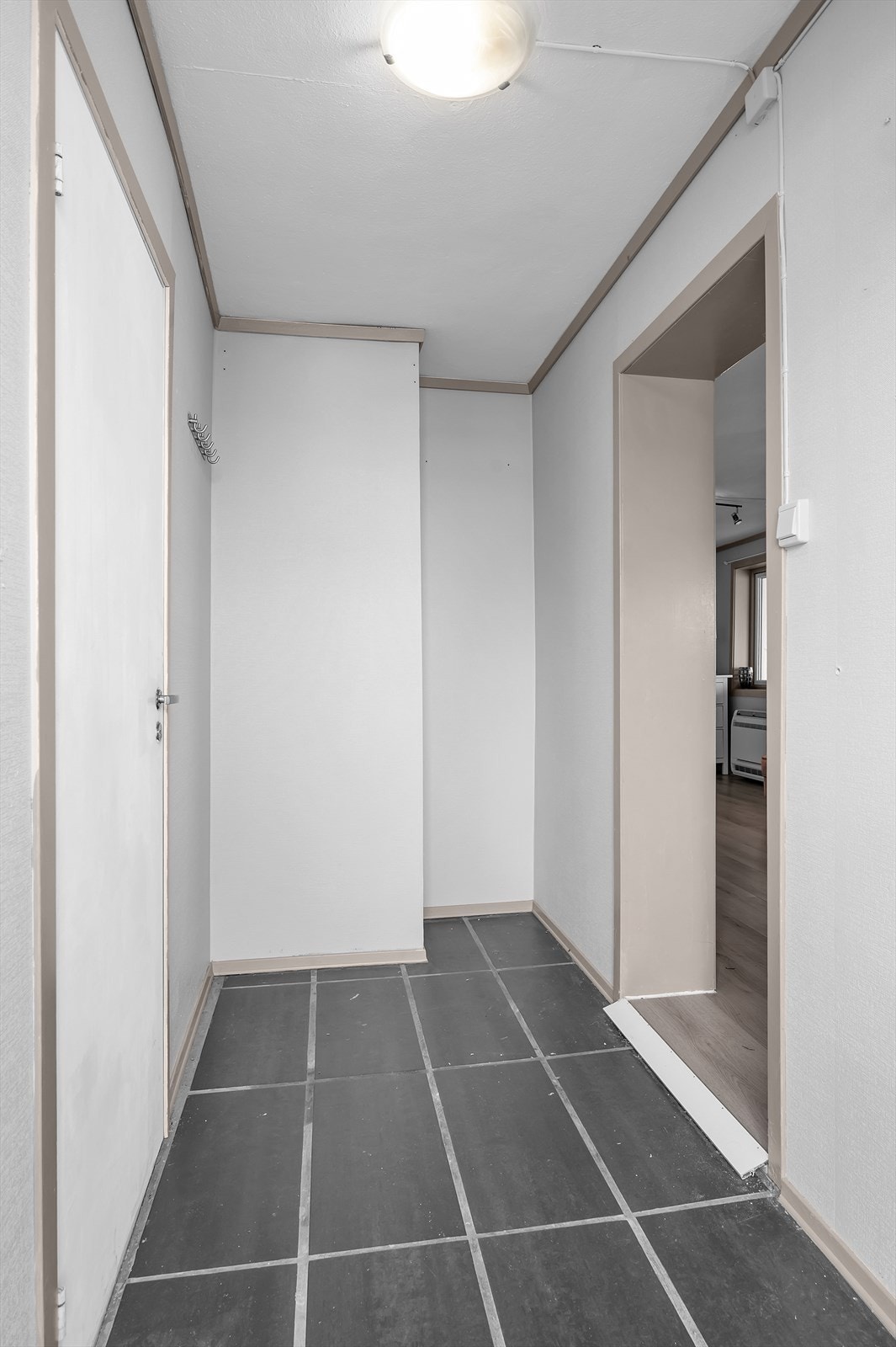 Hybel: Inngangsparti Galleribilde