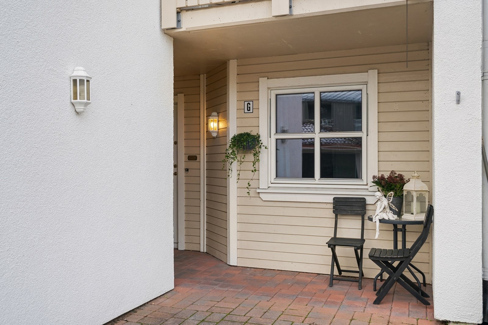 Egen inngang med trappefri adkomst Galleribilde