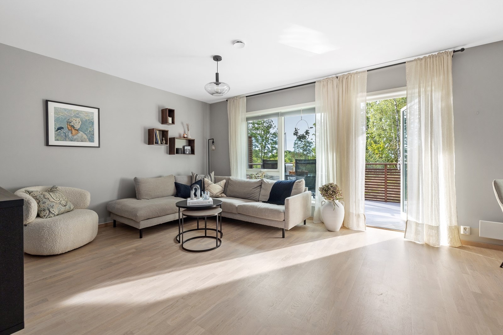 Pen og lys leilighet! Galleribilde