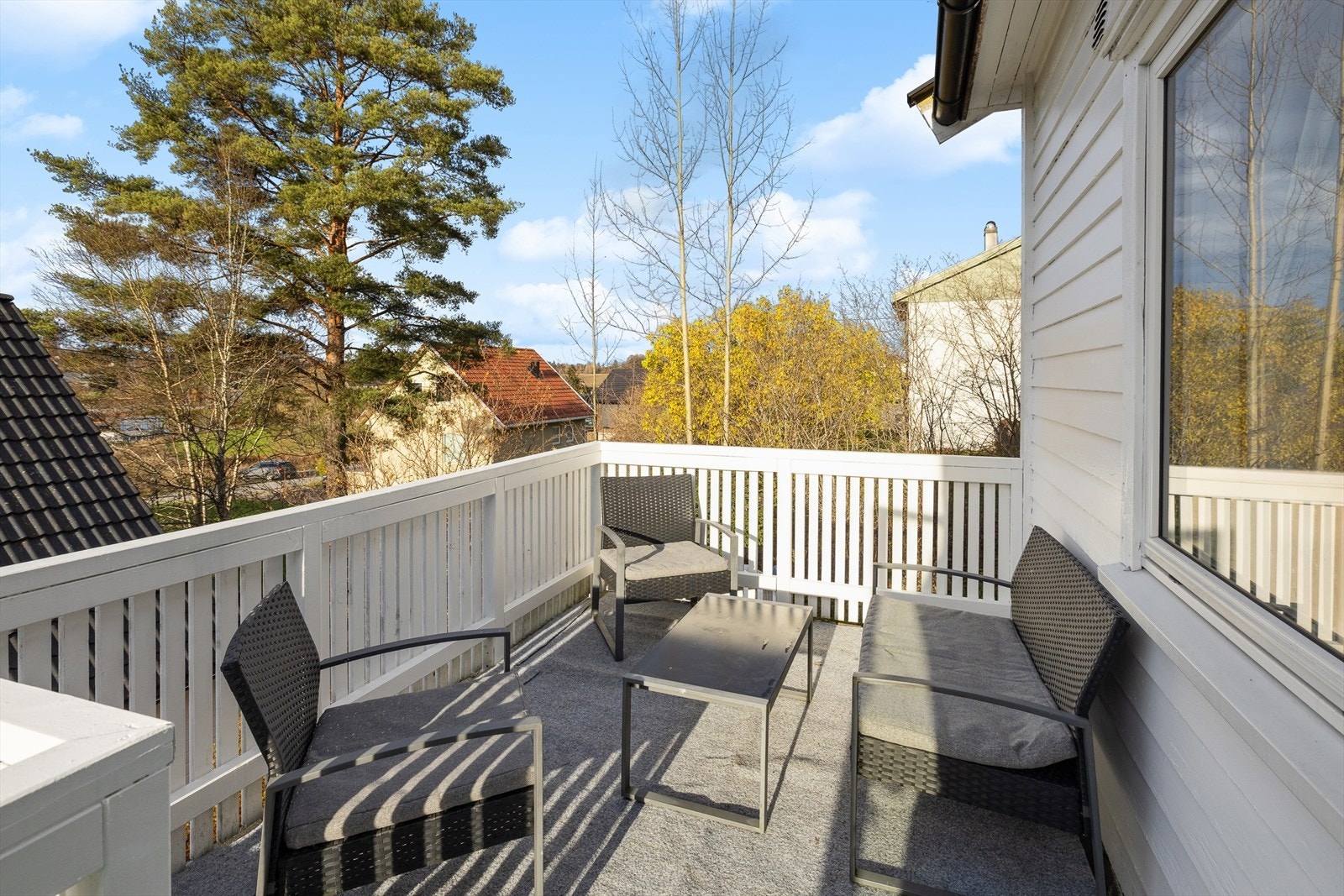 Her er det plass til hyggelig sittegruppe. Galleribilde