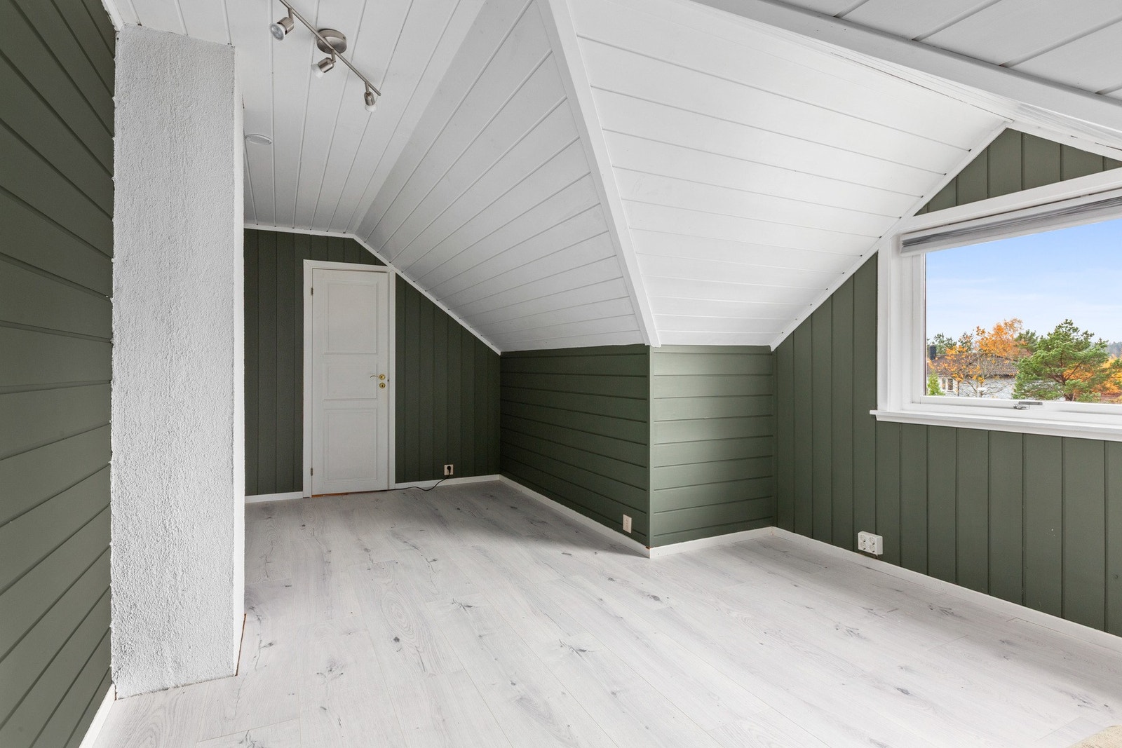 Soverom 2. etg. Galleribilde