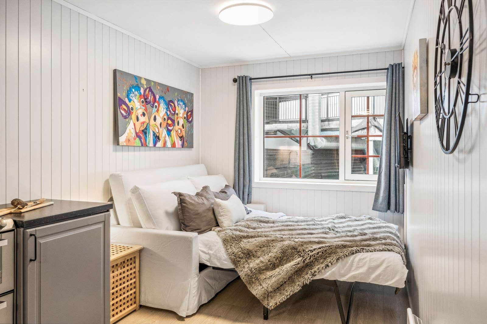 Sovesofa utslått som seng. Galleribilde