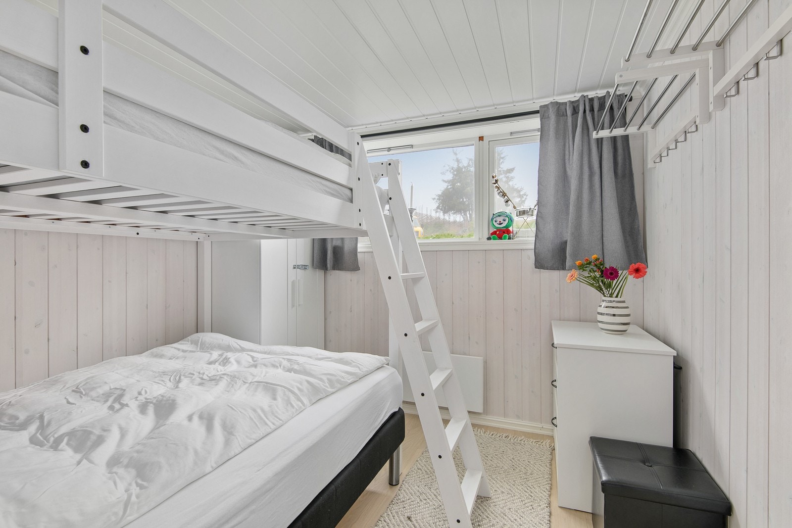 Leiligheten har i dag sengeplass til åtte. Galleribilde