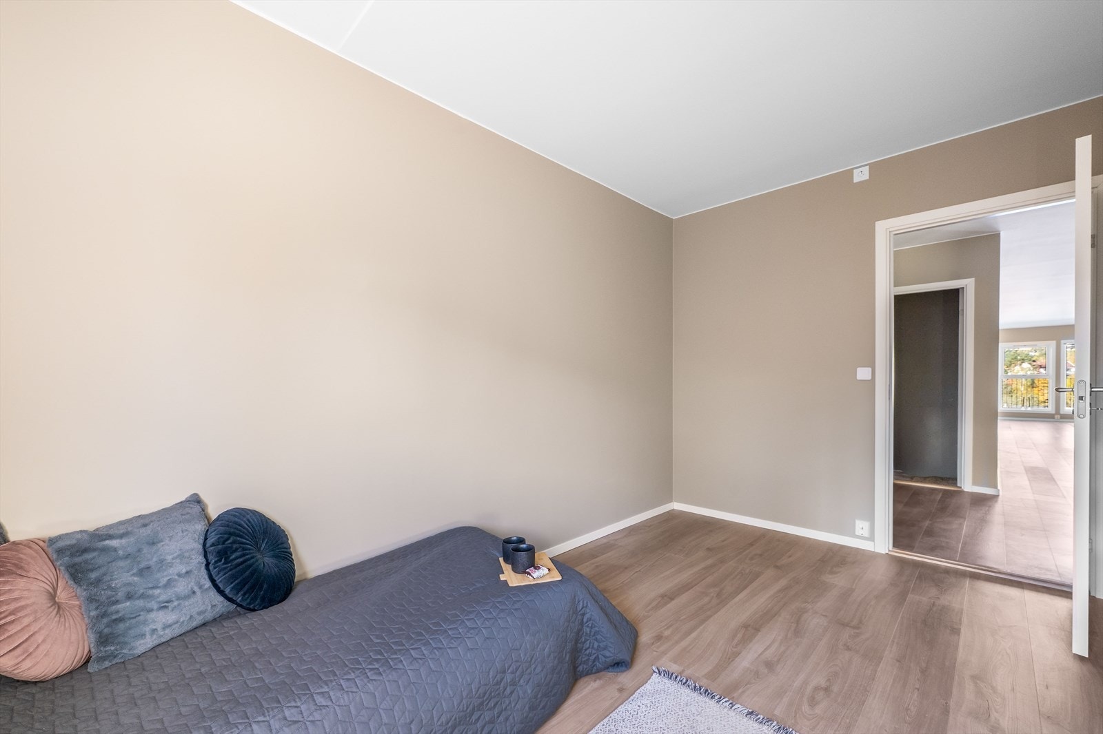 Soverom 2 - også av svært god størrelse. Galleribilde