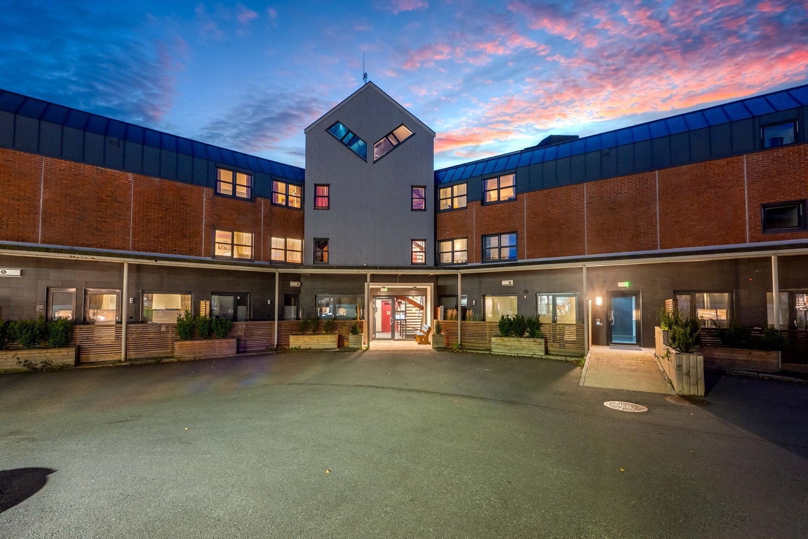 Fasade. Galleribilde