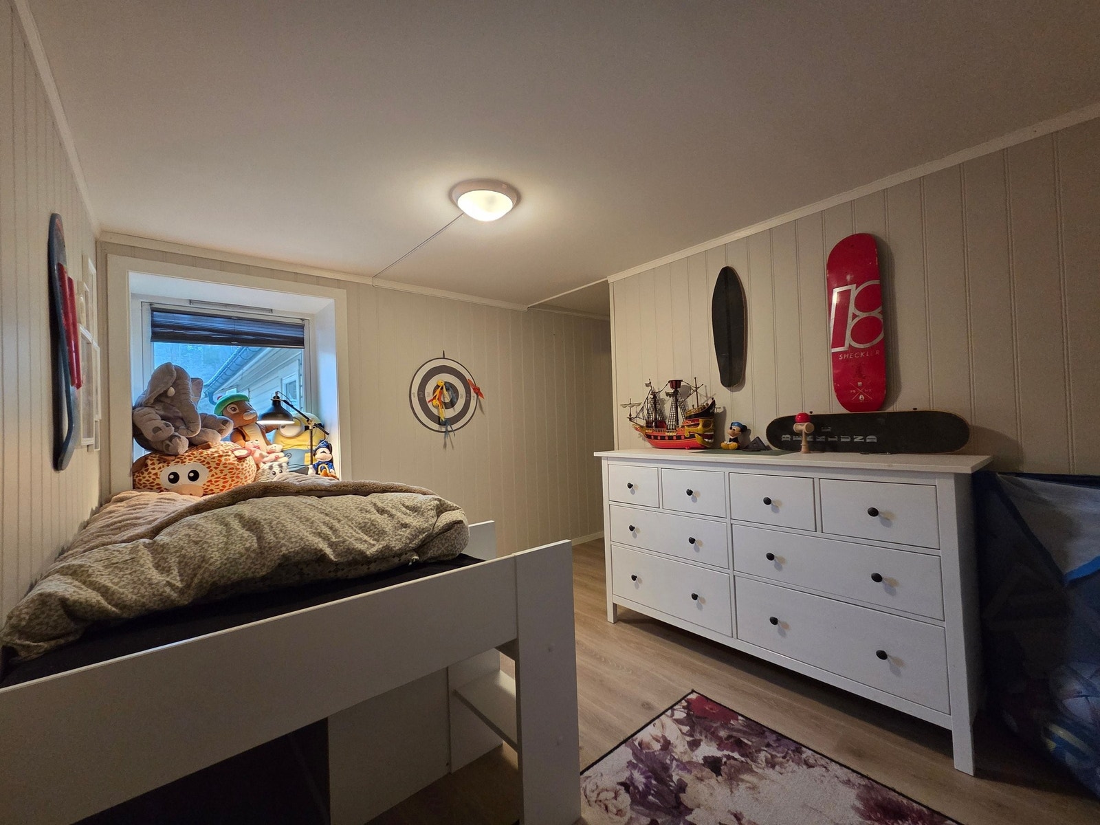 Soverom/Barnerom (innredet) Galleribilde