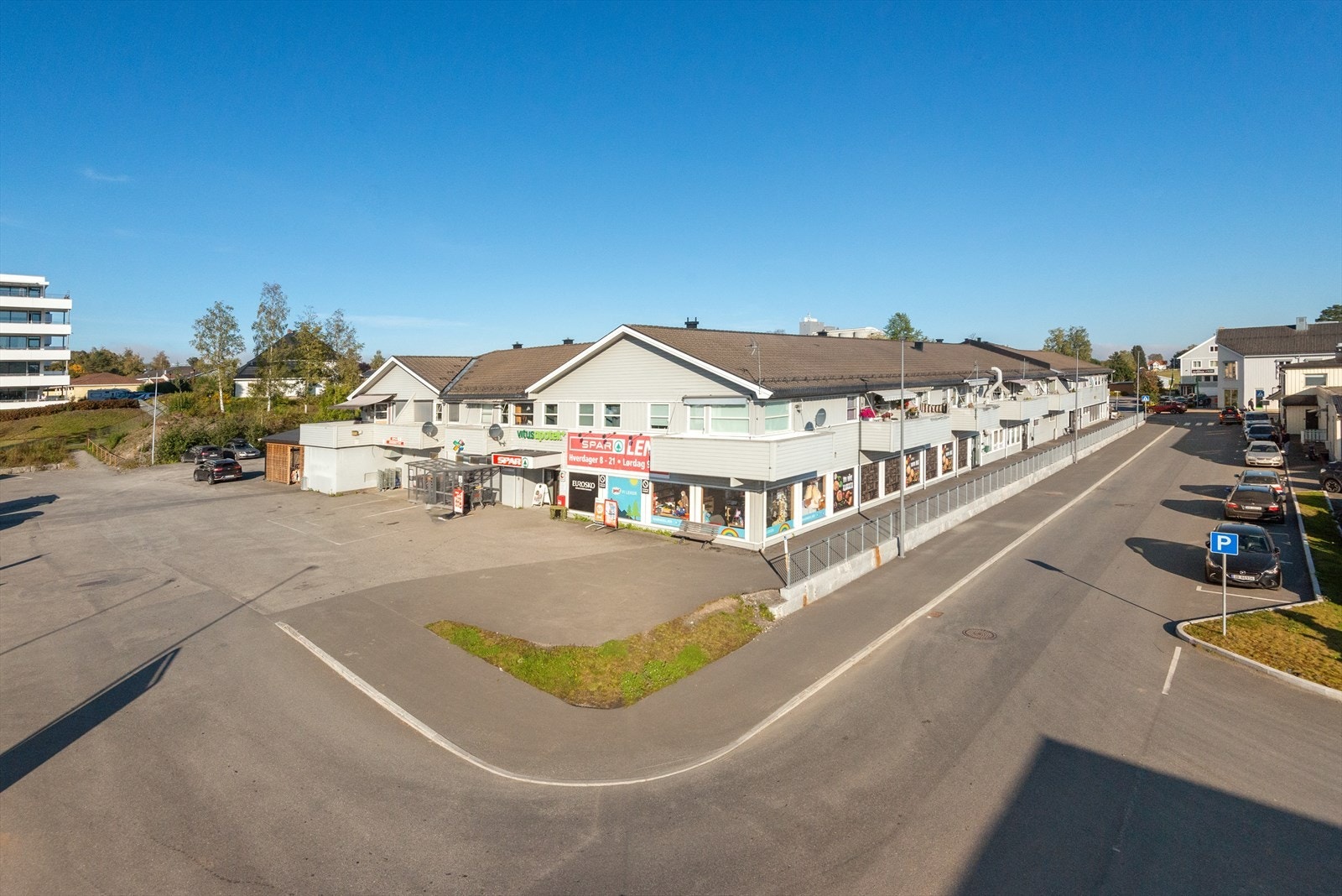 Velkommen til en ny og moderne selveierleilighet i Lena sentrum - Heis - Butikk i samme bygg Galleribilde