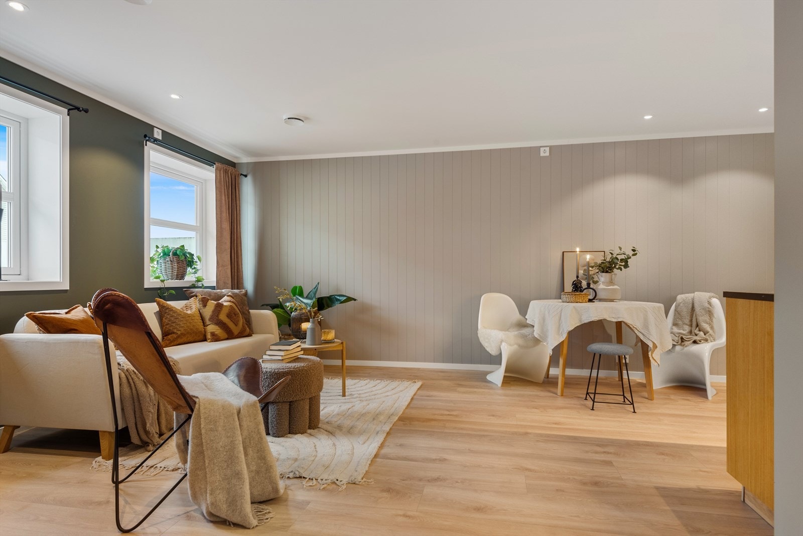 Gulvvarme og meget god komfort - Innfelt downlights Galleribilde