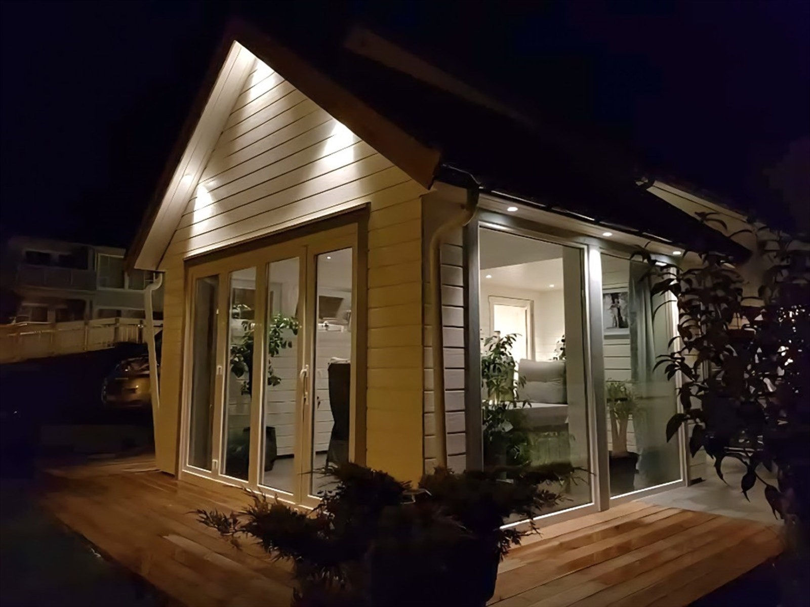 Kveldsfoto tatt av selger Galleribilde