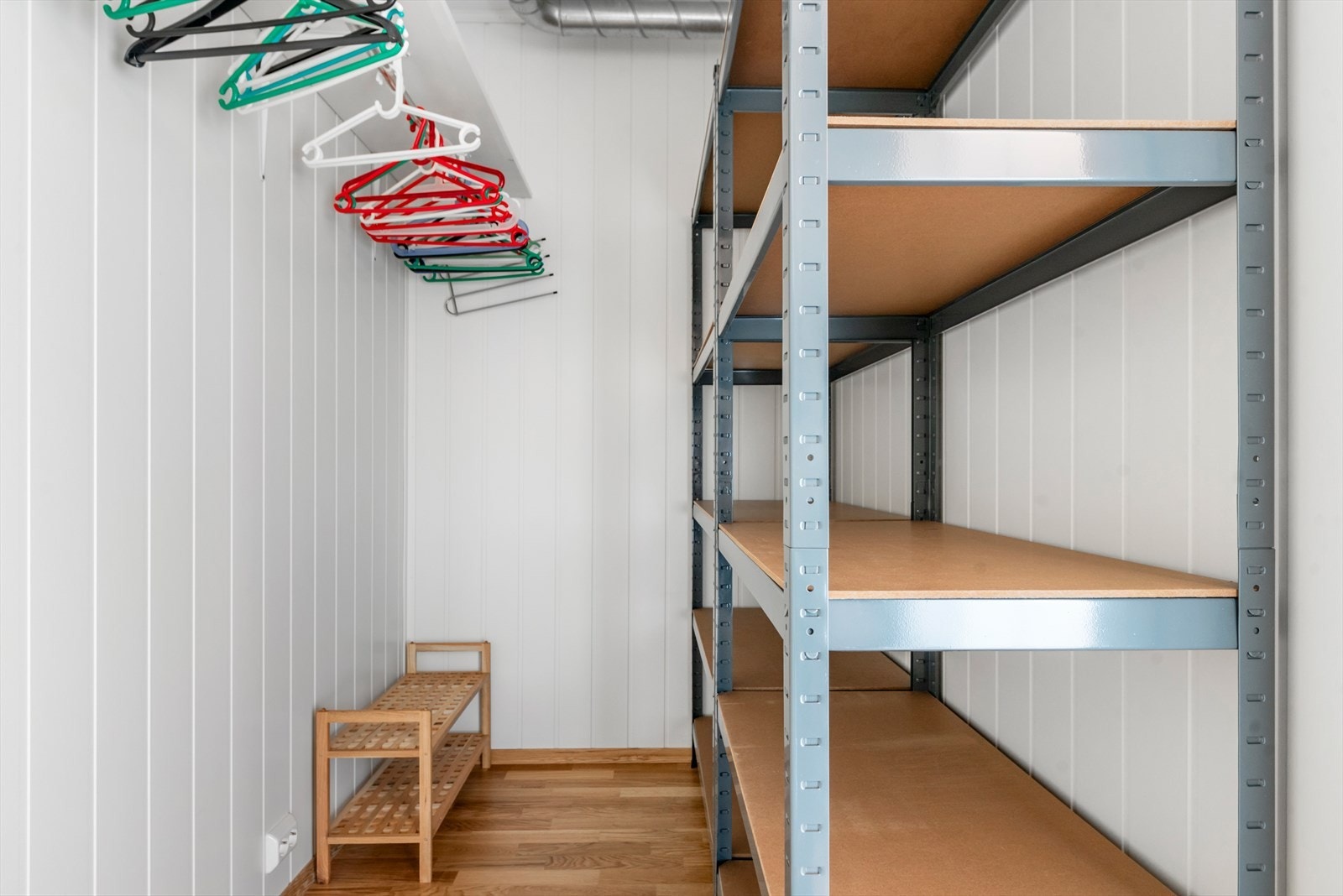 Innvendig bod. Galleribilde