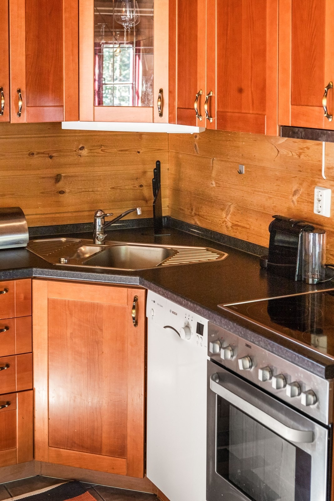 Profilerte fronter og integrerte hvitevarer Galleribilde