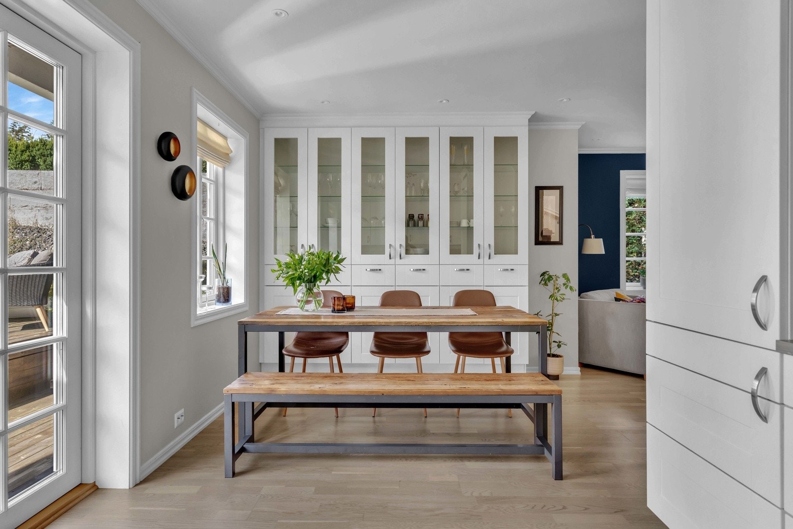 Med et naturlig område for spisestue Galleribilde