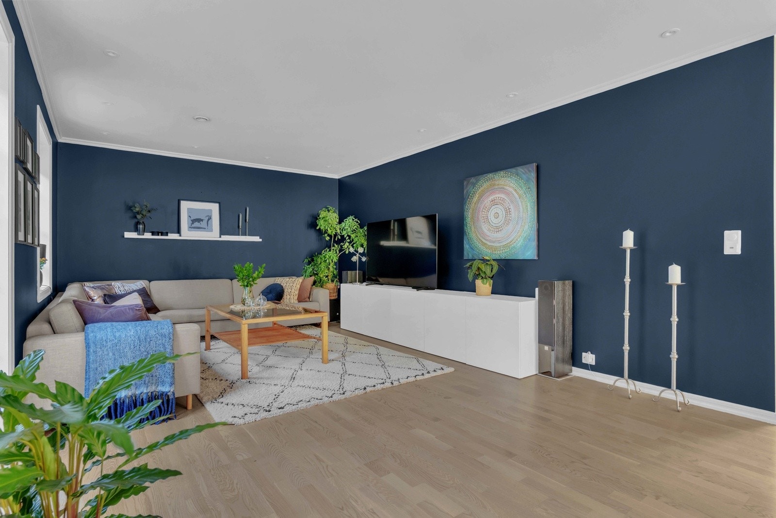 Det er gulvvarme i hele 1. etasje Galleribilde