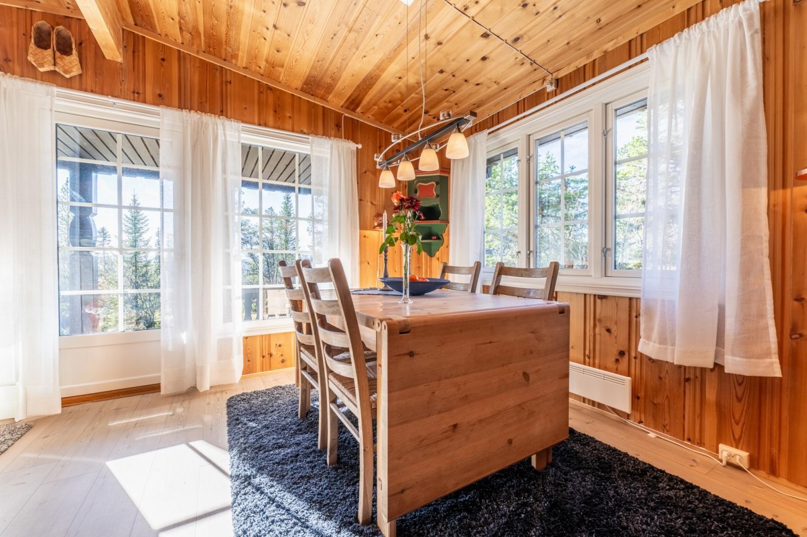 Her kan du ha hele familien til bords! Galleribilde