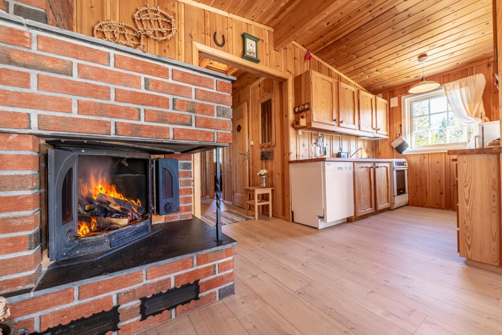 Nytt gulv ble lagt til 2019 Galleribilde