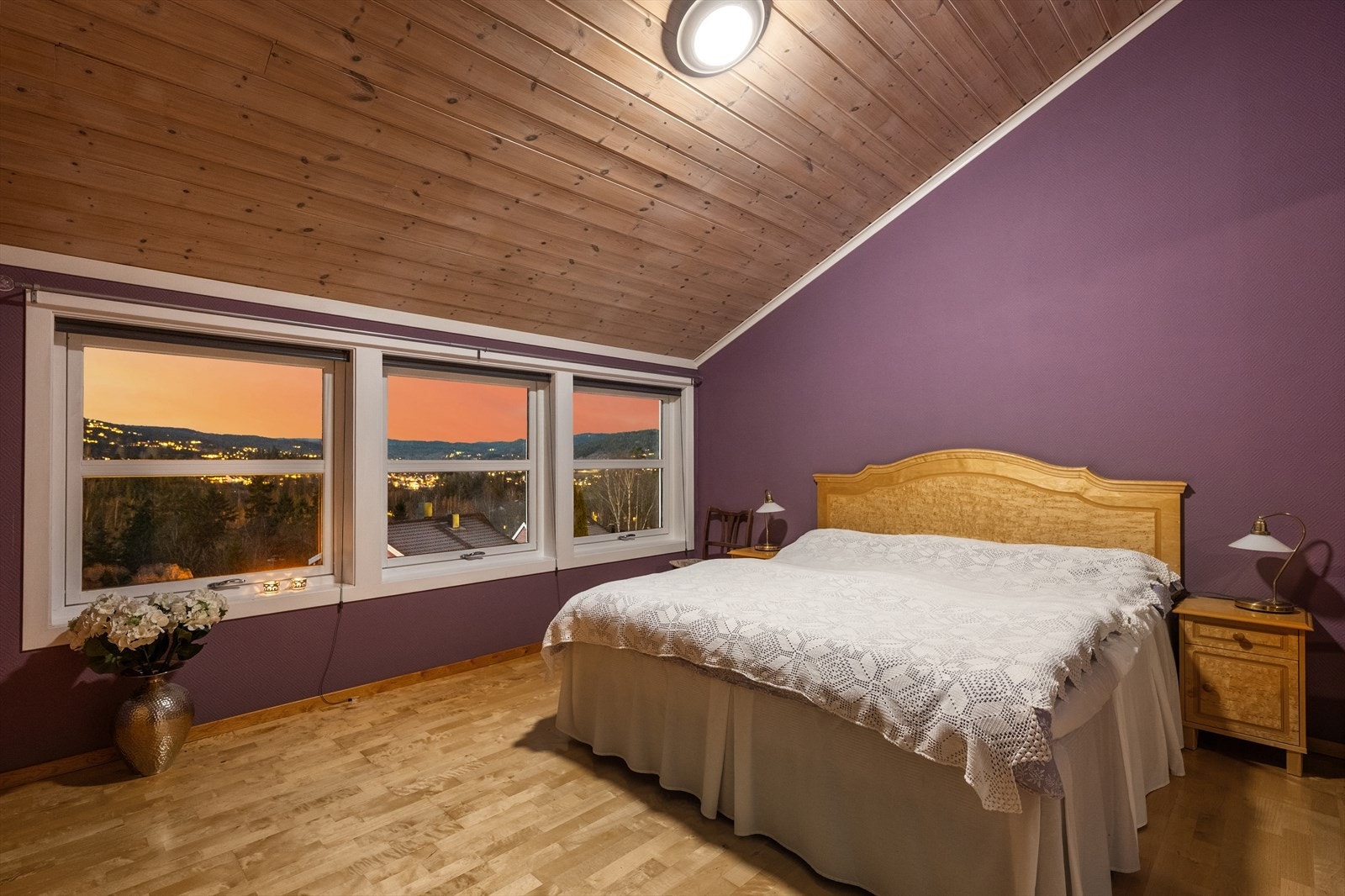 Nydelig utsikt også fra boligens 2. etasje Galleribilde