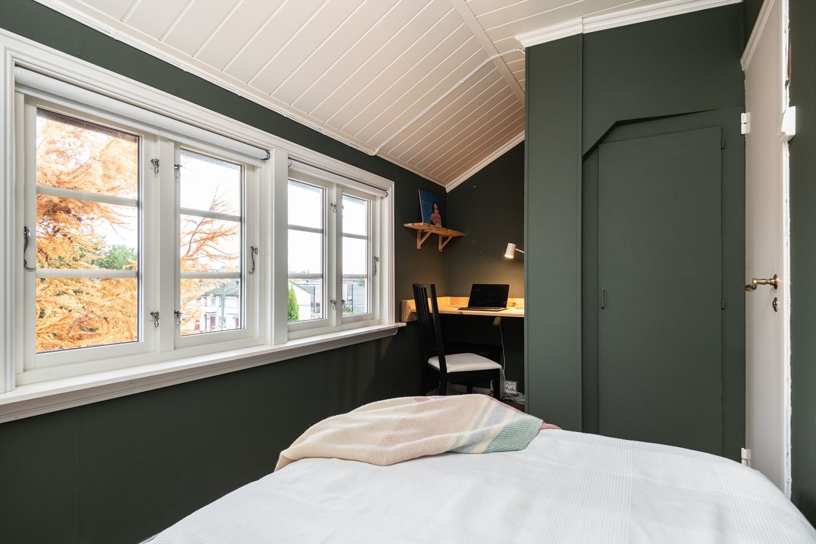 Soverom 4 er innredet med kontorløsning Galleribilde