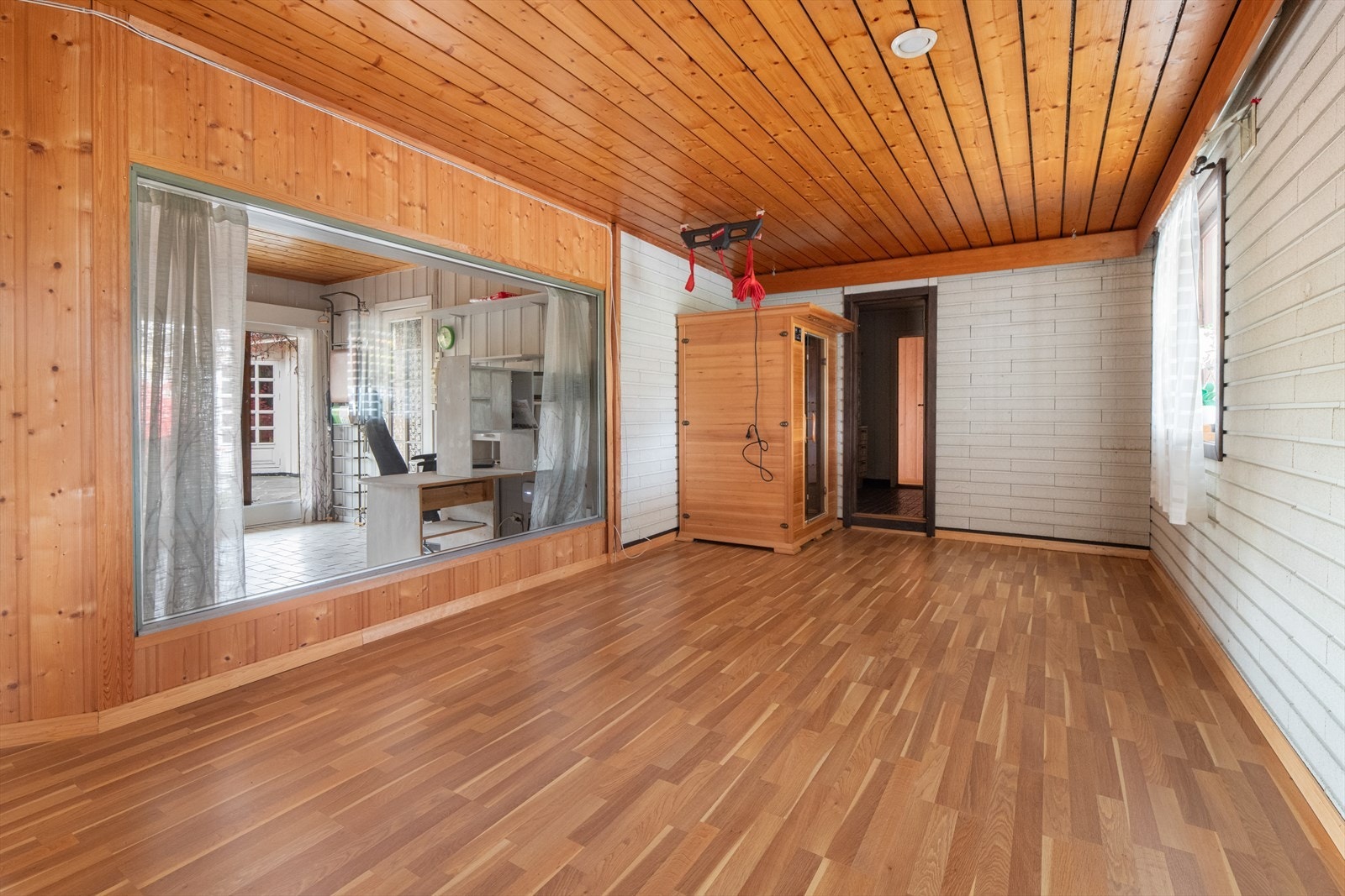 Trimrom - Basseng under gulvet Galleribilde