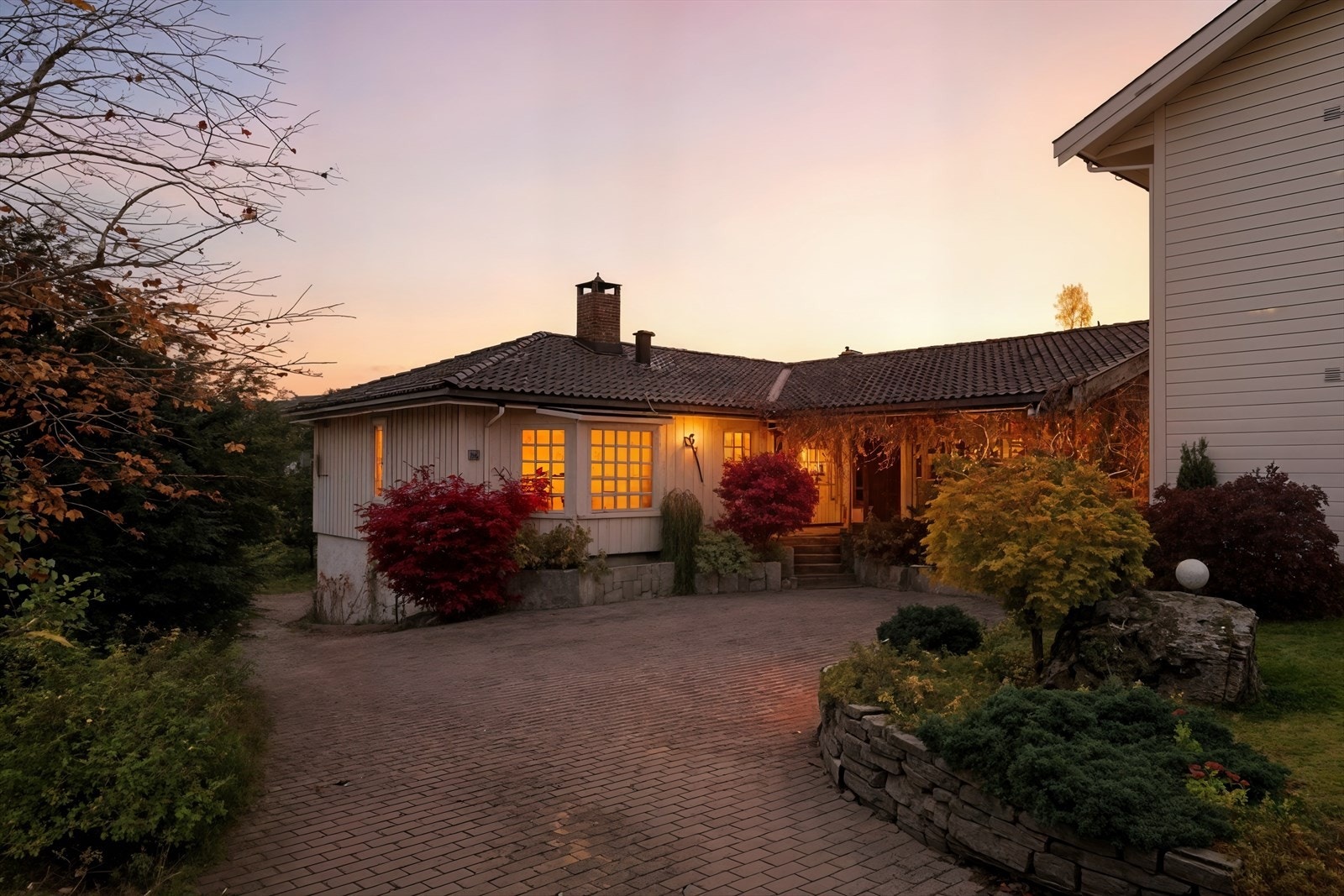 Selgers private bilde, kveldsstemning. Galleribilde