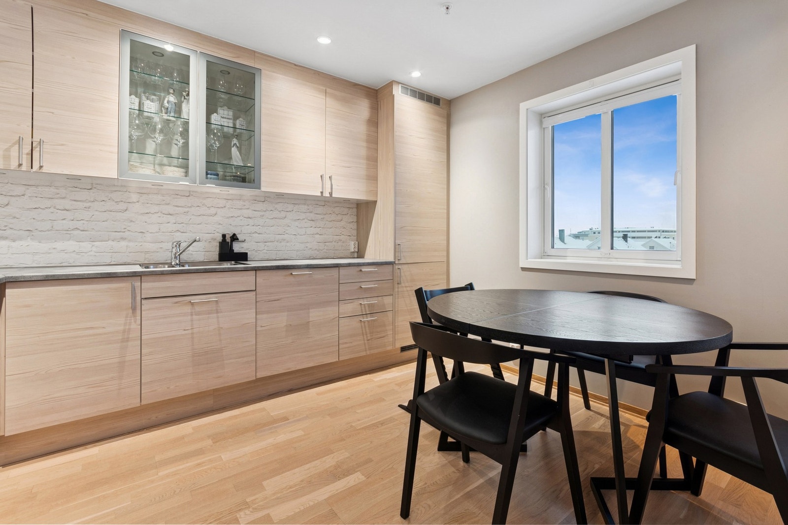 Kjøkken. Galleribilde