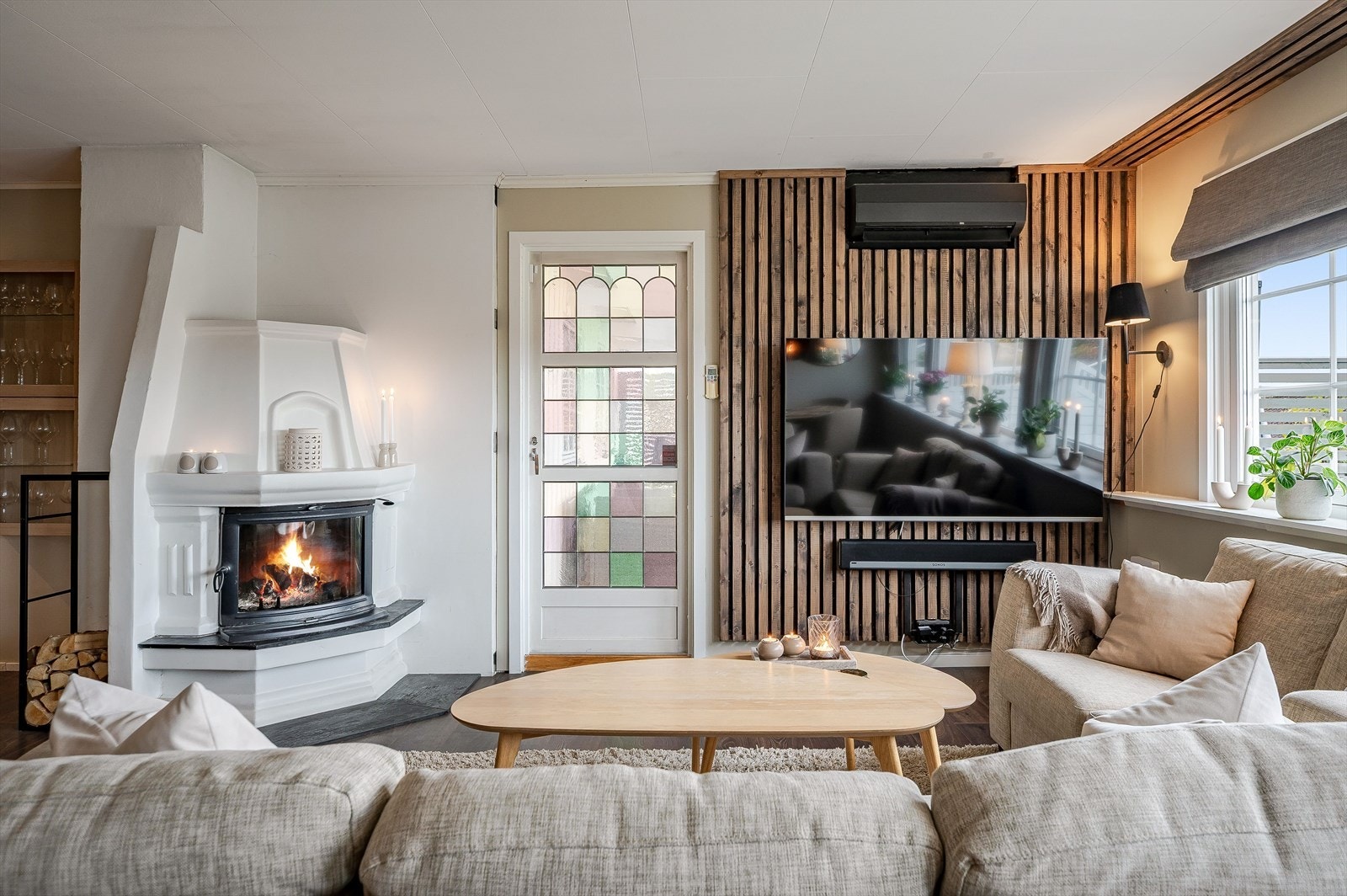 Det er også montert luft-til-luft varmepumpe som sørger for en god og jevn varme på vinterstid. Galleribilde