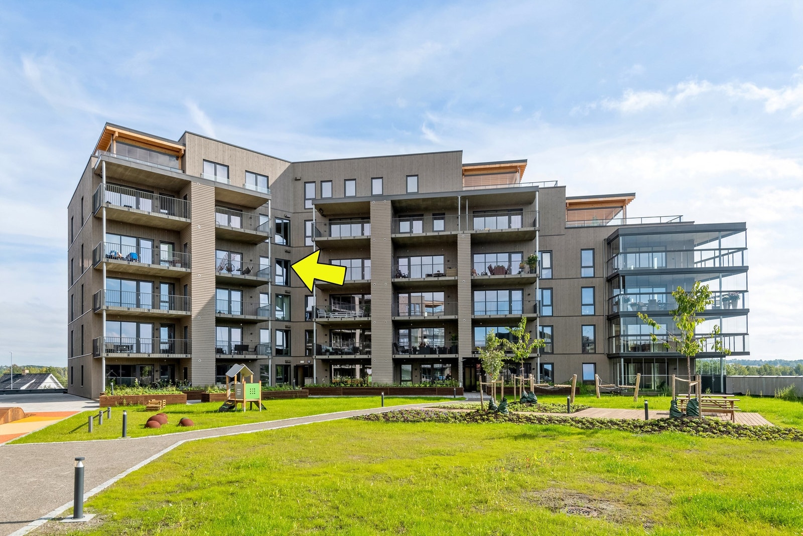 Velkommen til Brugata 64B og Kastanjen! Galleribilde