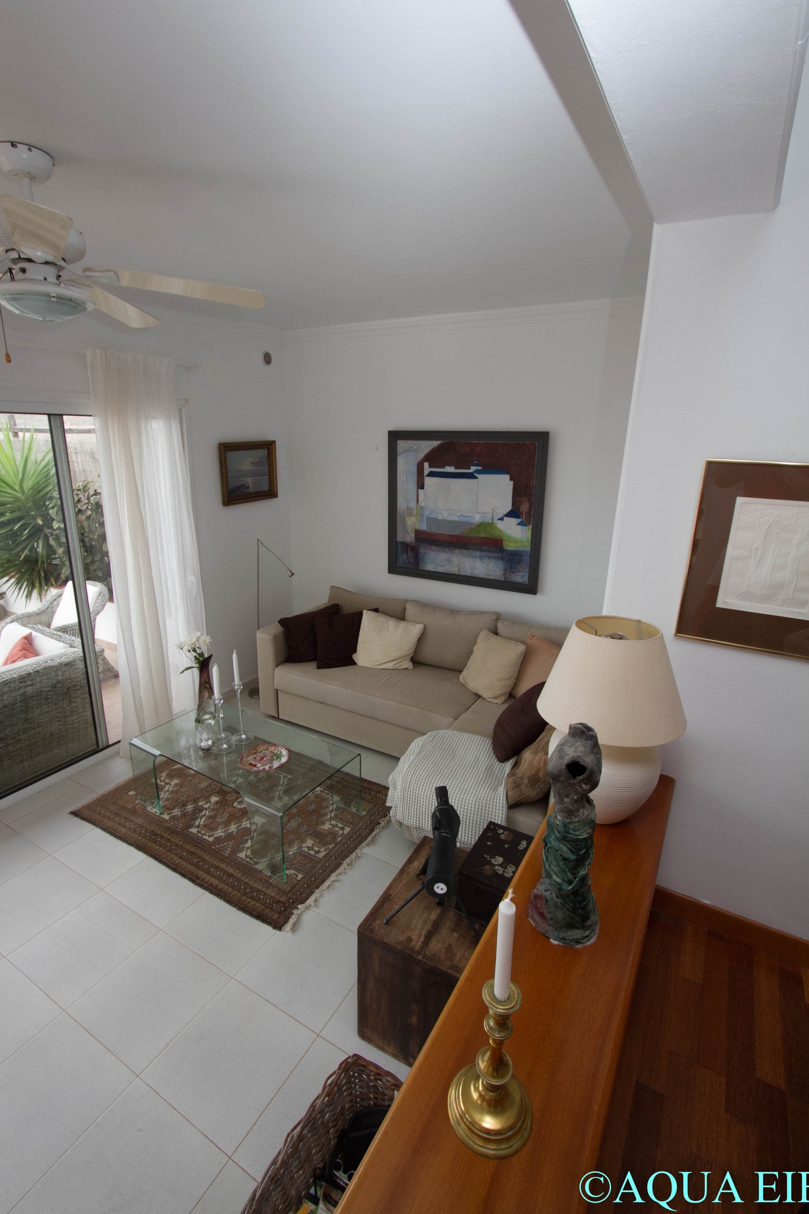 Stue ett trinn ned fra hovedstue Galleribilde