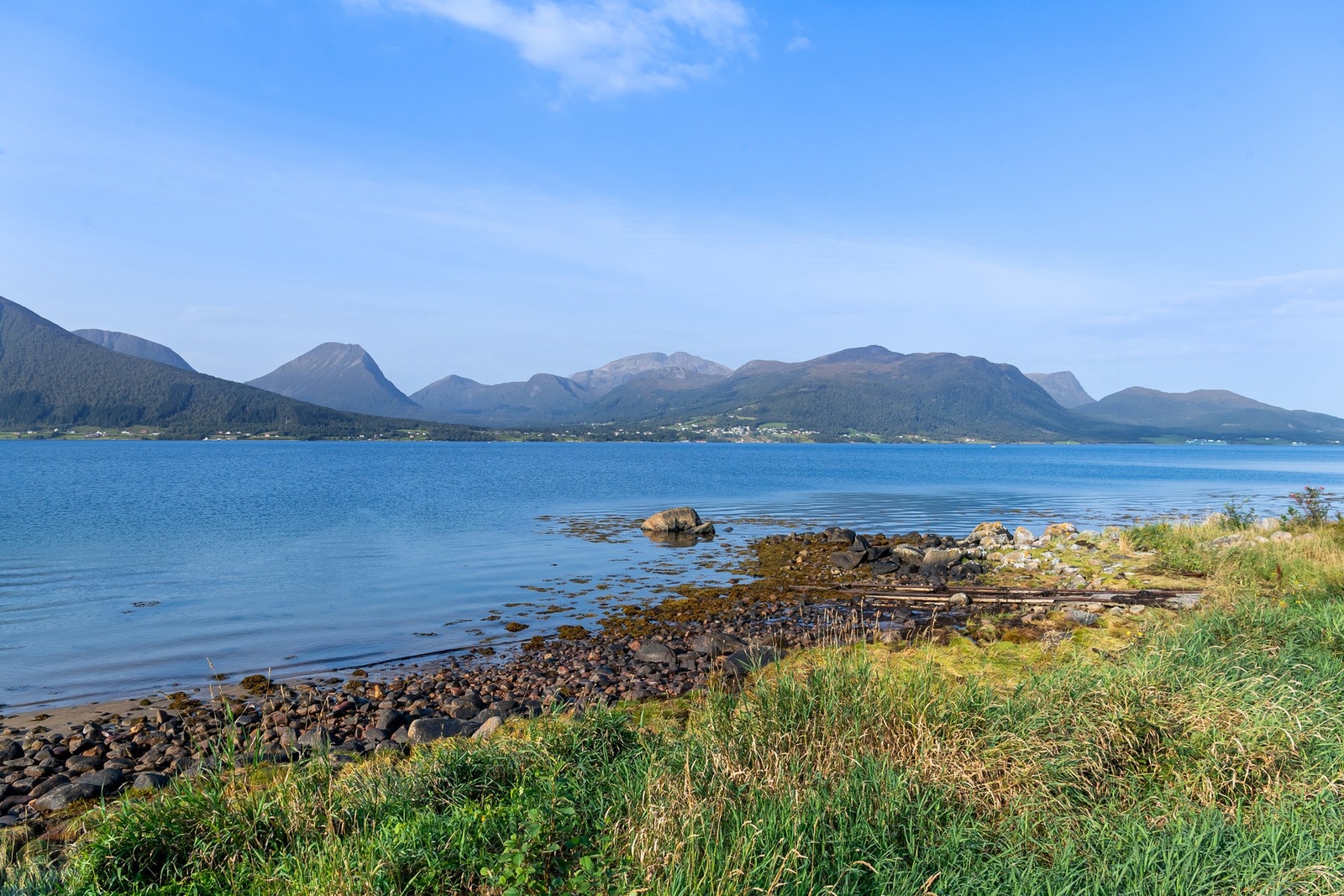 Nausttomta er på samme eiendom. Selve nausttoma er på hele 323 kvadratmeter Galleribilde