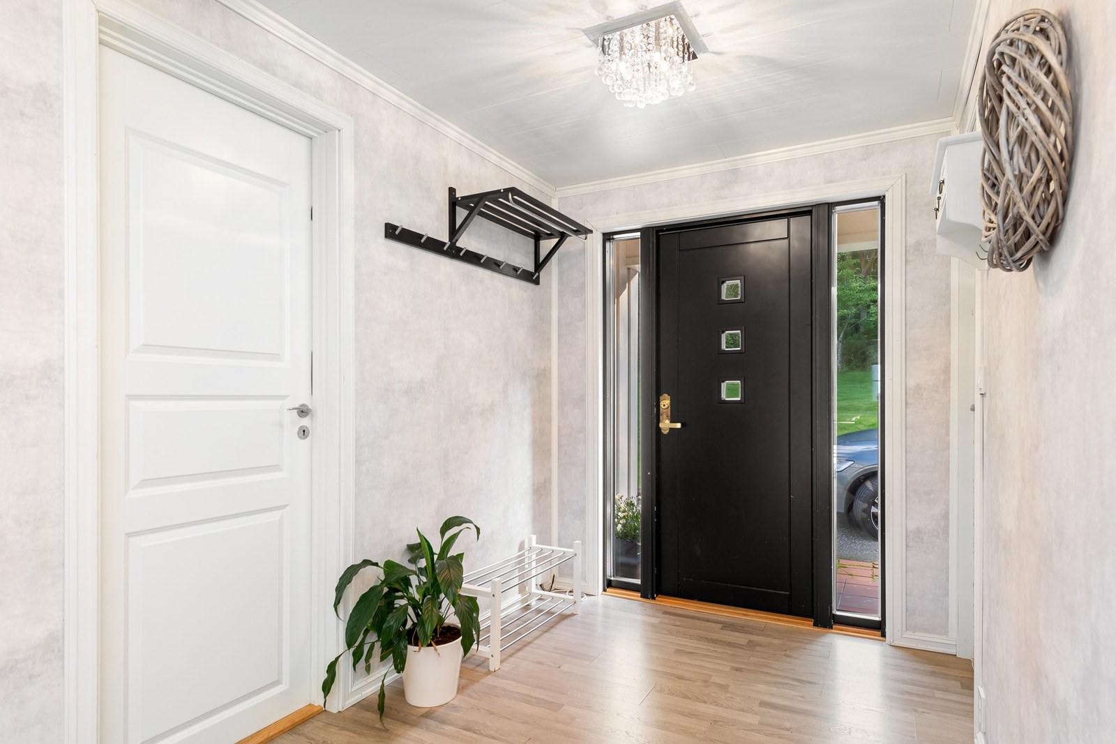 Lys og fin entré Galleribilde