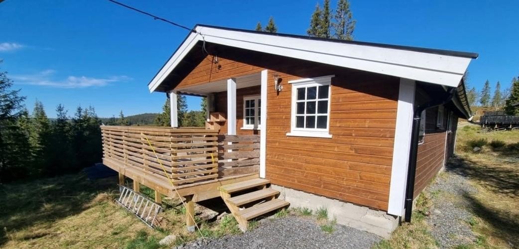 Hytta ligger fint til i Hugulia/Nord-Torpa, med flotte turmuligheter alle årstider Galleribilde