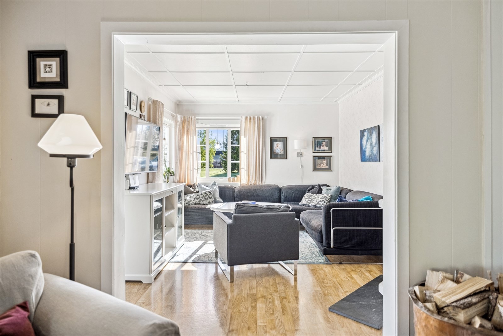 Med tilsammen fire stuer skal dere være mulig for alle i familien å finne sin favorittplass. Galleribilde