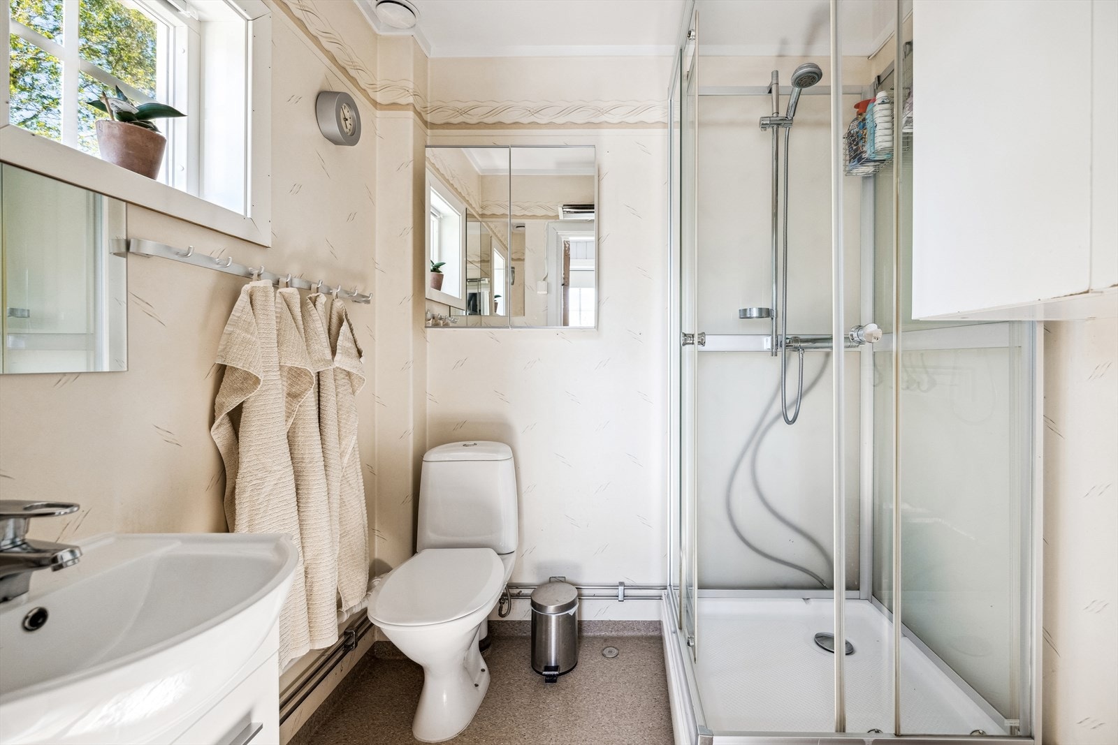 Med to bad går morgenstellet som en drøm, også i en stor familie. Galleribilde