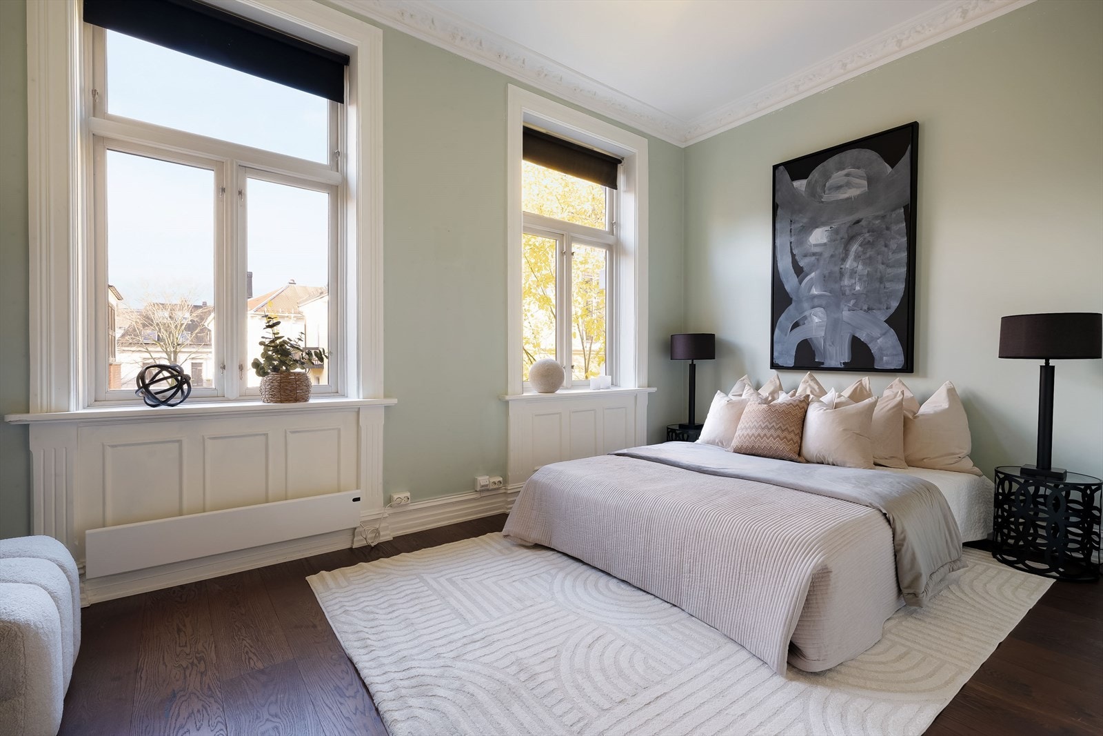 Soverom II. Den delikate og tidløse fargetonen gir rommet en rolig og innbydende atmosfære. Galleribilde