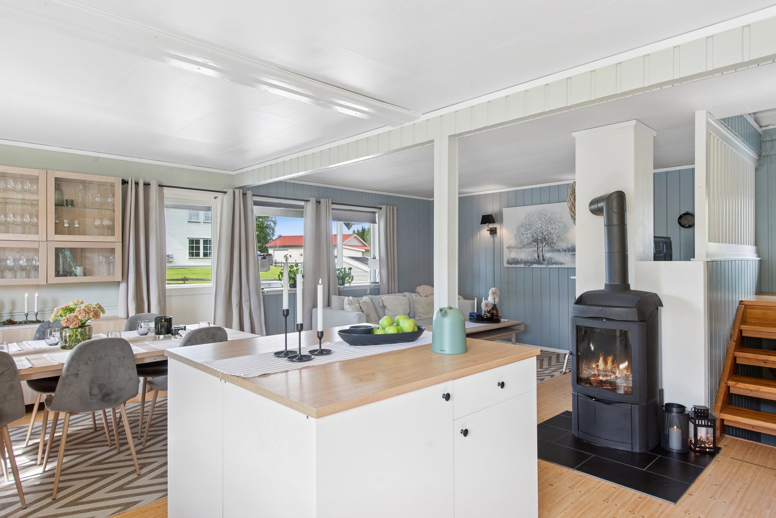 Stue/kjøkken Galleribilde