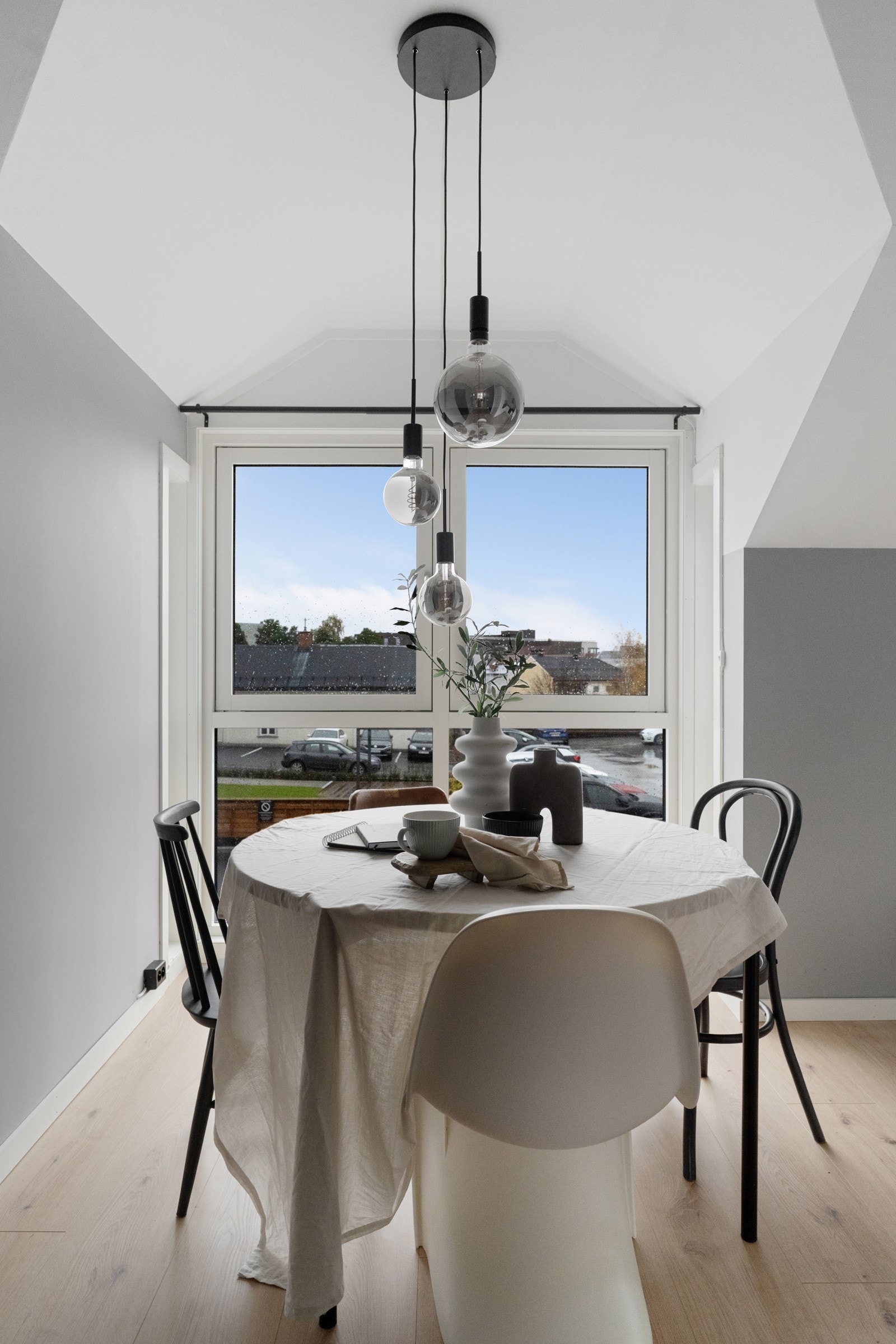 Her kan du samle venner og familie til et hyggelig måltid. Galleribilde