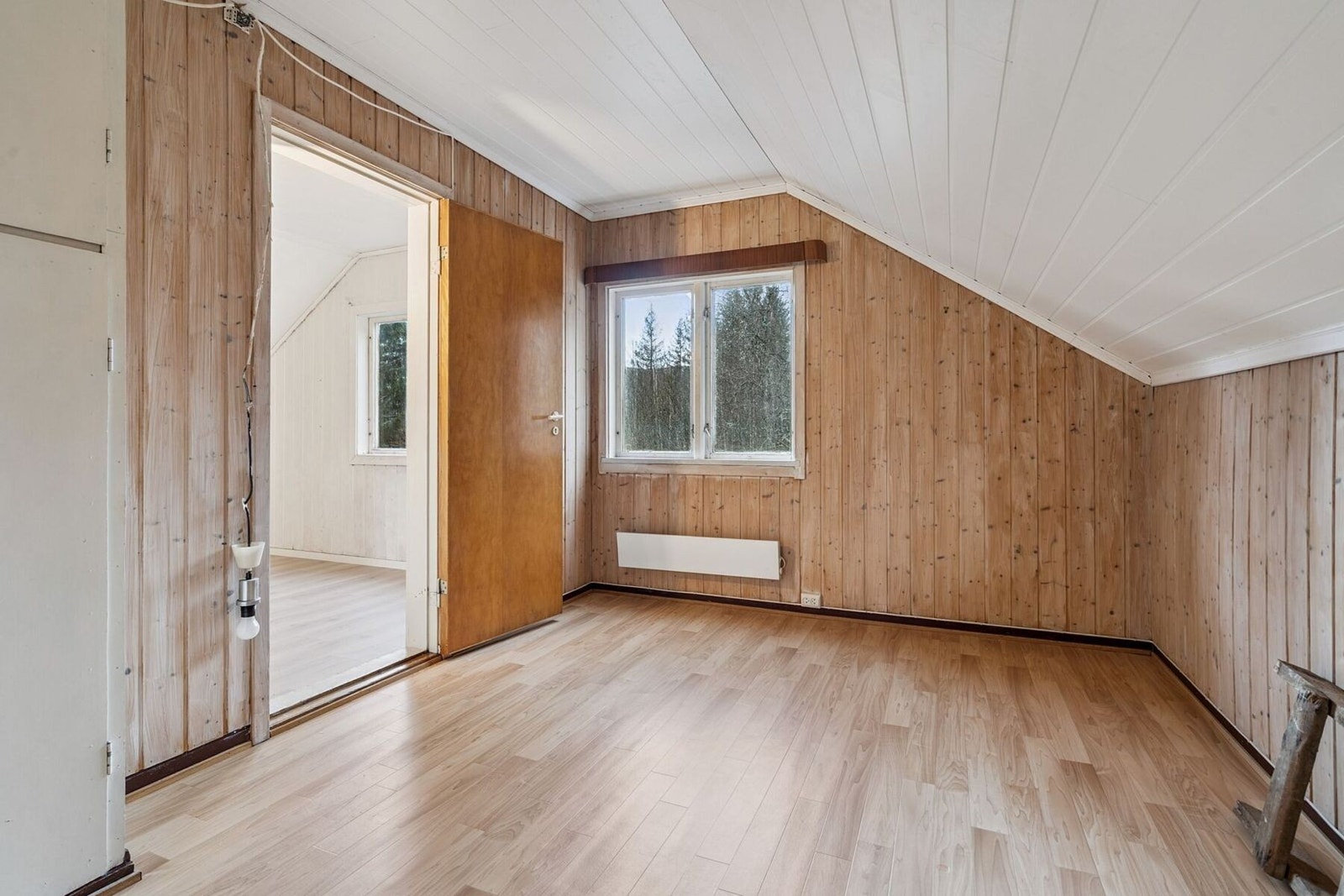 Siste soverom er på 9 kvm, her er det innebygd garderobeskap. Galleribilde