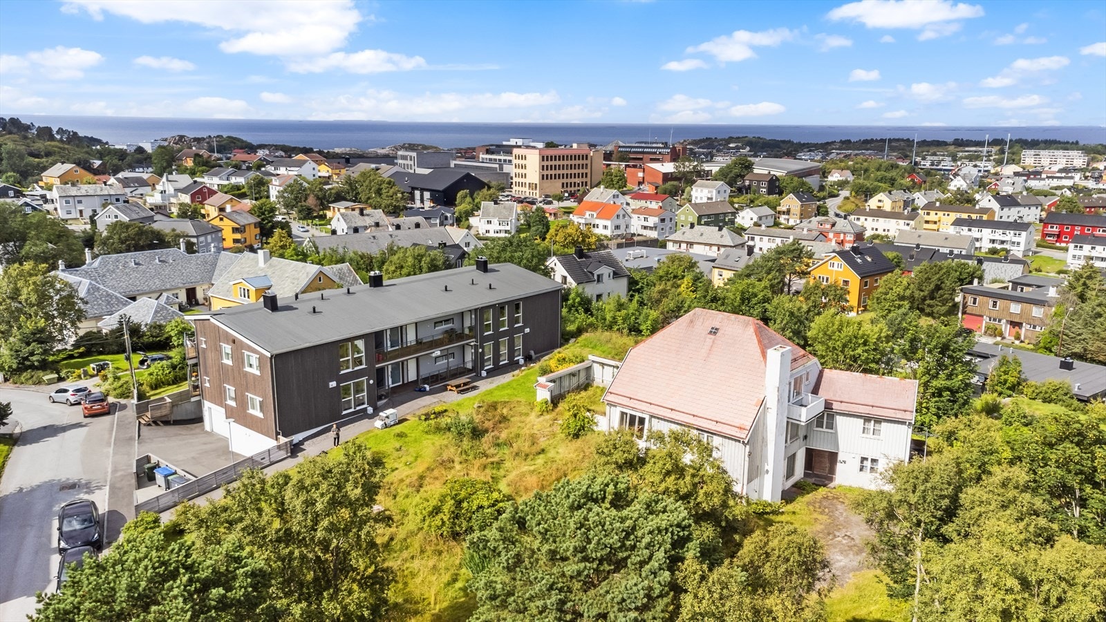 Boligen har gode solforhold gjennom dagen Galleribilde