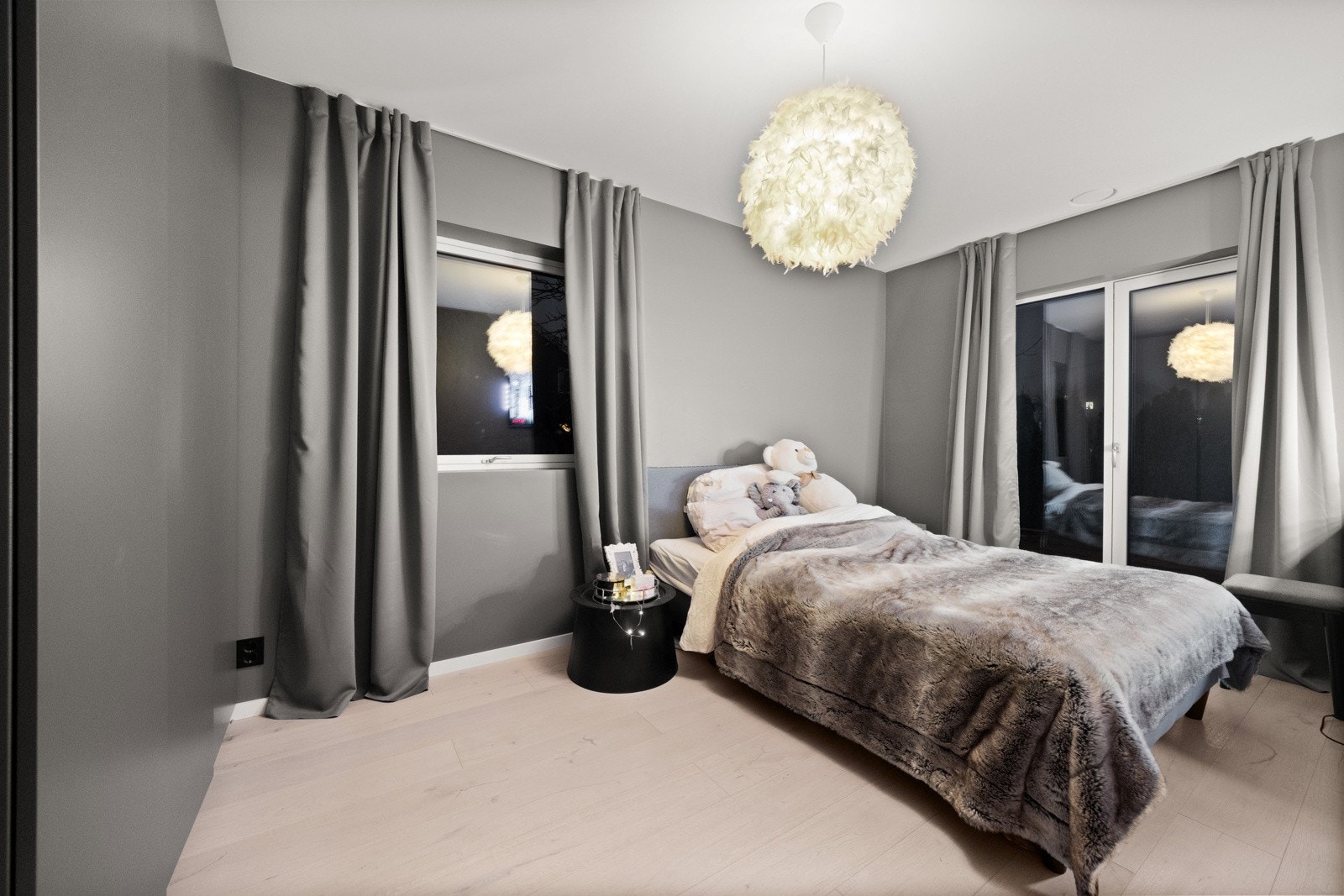 Tre soverom i 1. etasje. Galleribilde