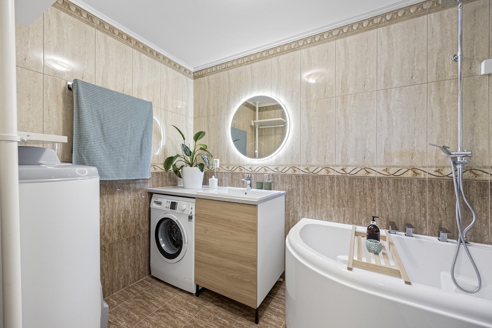 Bad/vaskerom oppgradert i 2022. Galleribilde