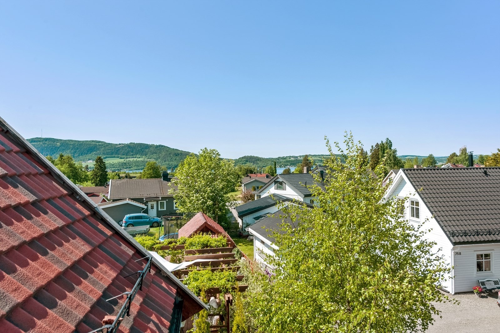 Fin utsikt fra balkongen i 2. etasje! Galleribilde