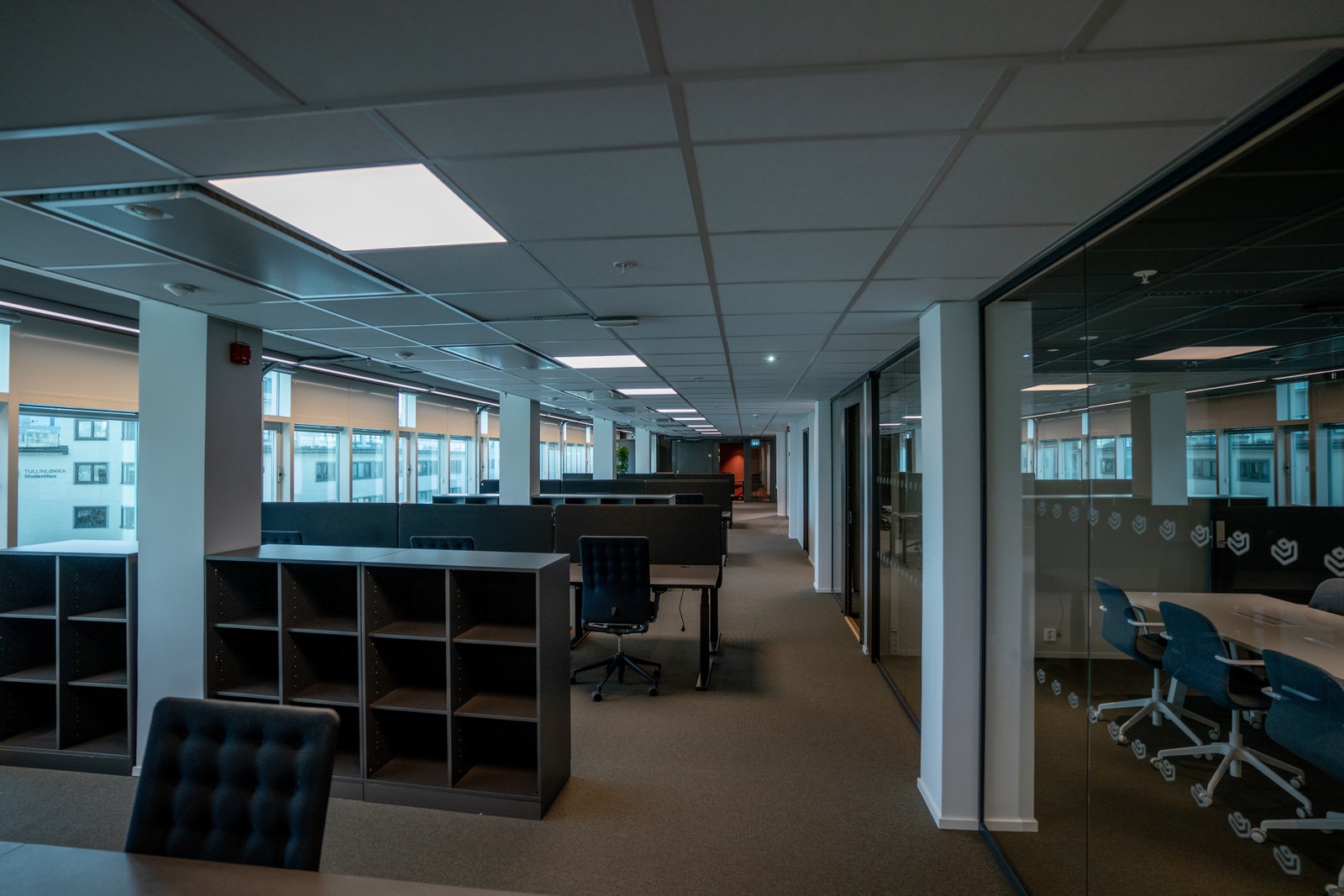 I vår 7. etasje er det mulig å leie ut ulike soner på Epicenter LOFT, med seks arbeidsplasser i et åpent landskap. Galleribilde